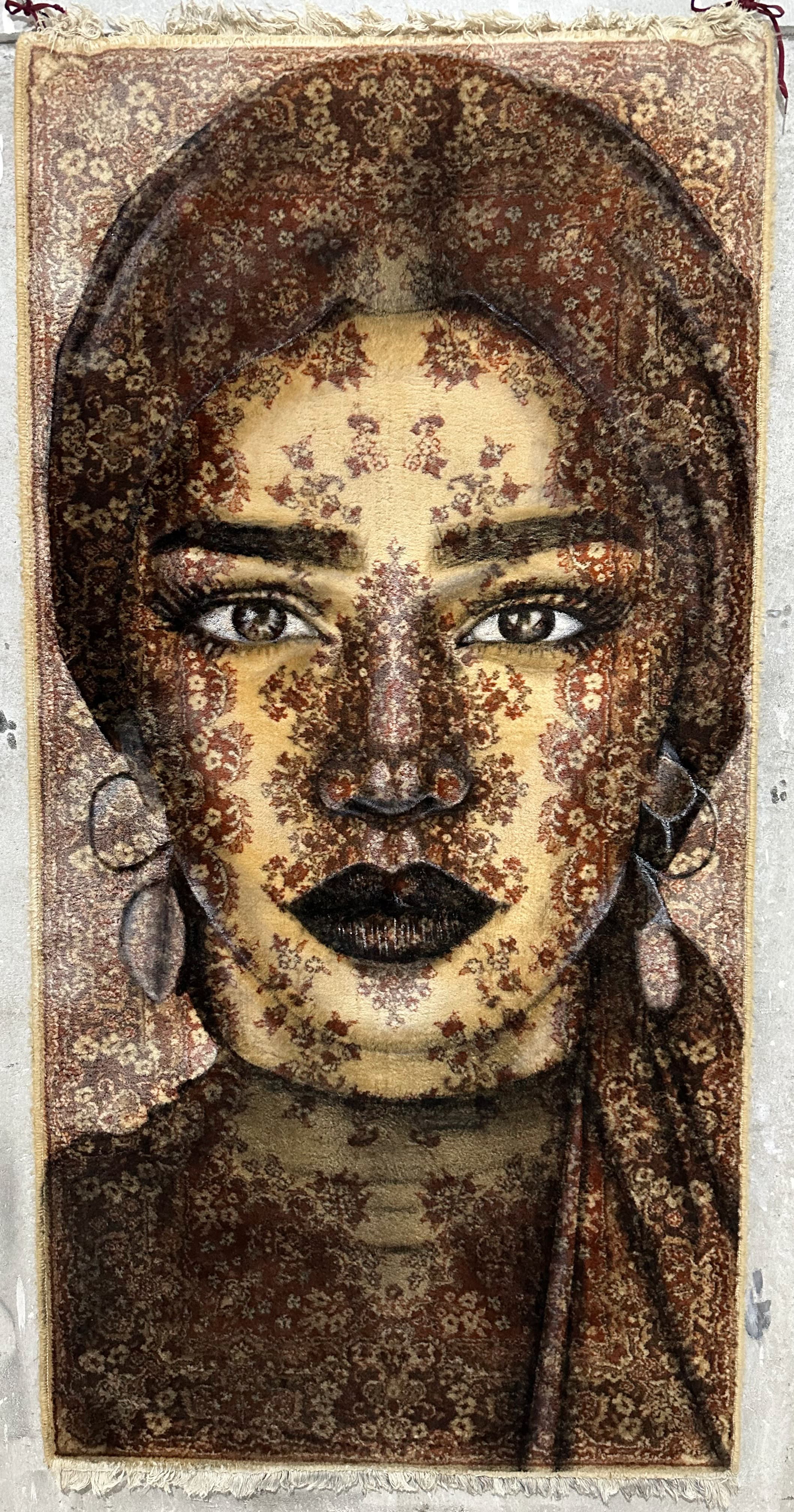 ملامح ونسيج